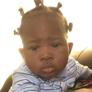 Meet your Posher, Taofeeq